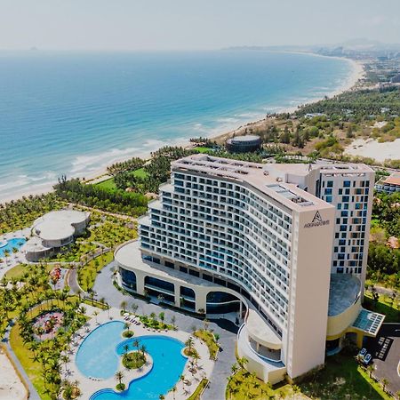 Aquamarine Beachfront Resort & Spa Cam Ranh Esterno foto