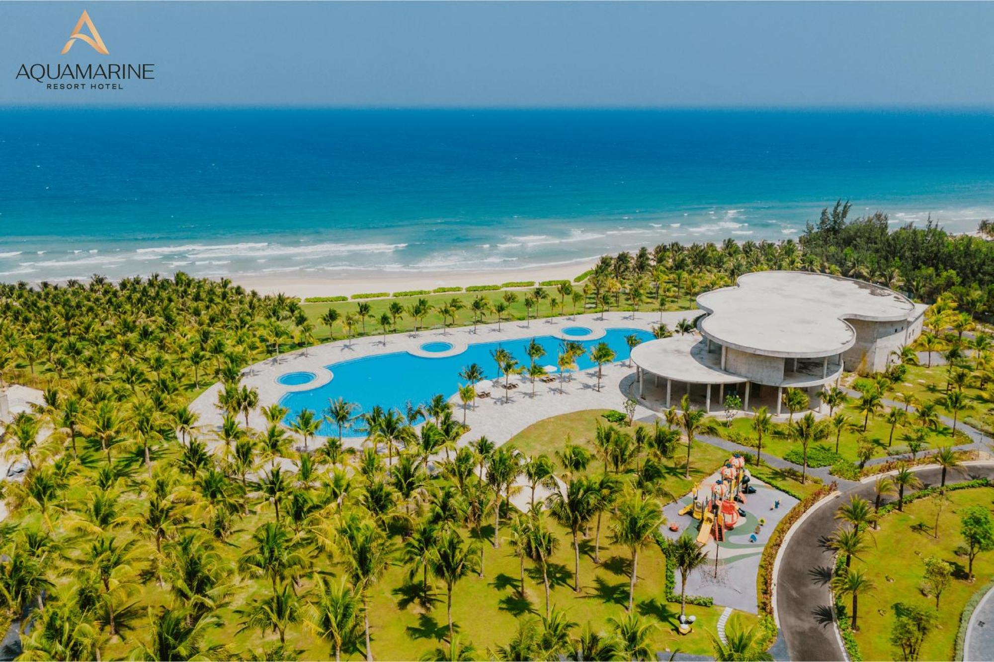Aquamarine Beachfront Resort & Spa Cam Ranh Esterno foto