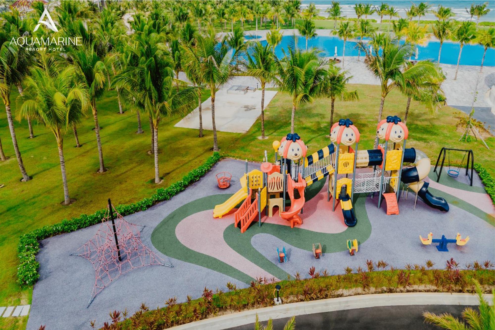 Aquamarine Beachfront Resort & Spa Cam Ranh Esterno foto