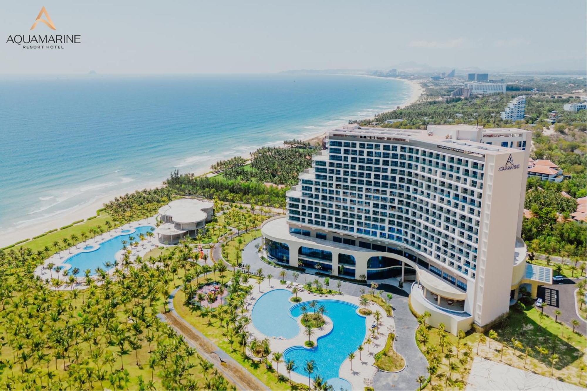 Aquamarine Beachfront Resort & Spa Cam Ranh Esterno foto